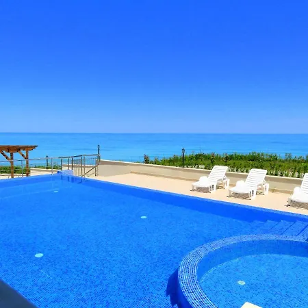 Апартхотел виста клиф - Byala Vista Cliff