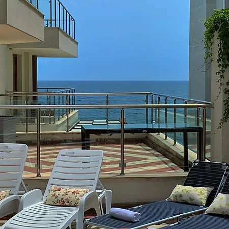 Апартхотел виста клиф - Byala Vista Cliff 4*