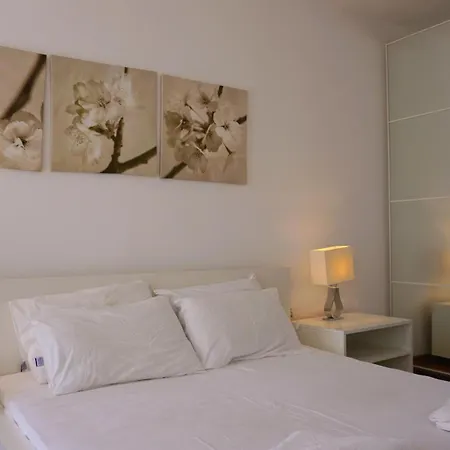 Apartmanhotel виста клиф - Byala Vista Cliff 4*