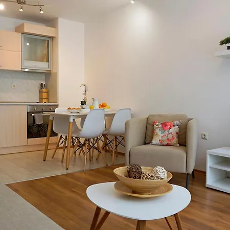 Ξενοδοχείο με διαμερίσματα виста клиф - Byala Vista Cliff 4*