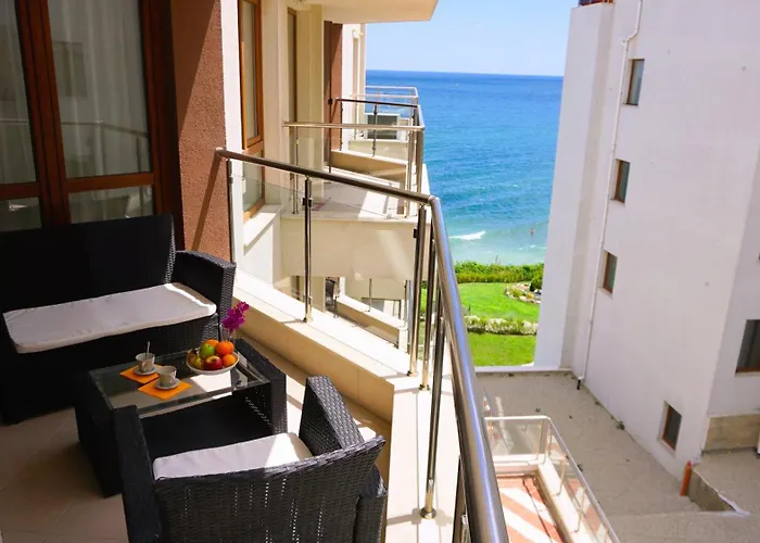виста клиф - Byala Vista Cliff Aparthotel Byala (Varna)